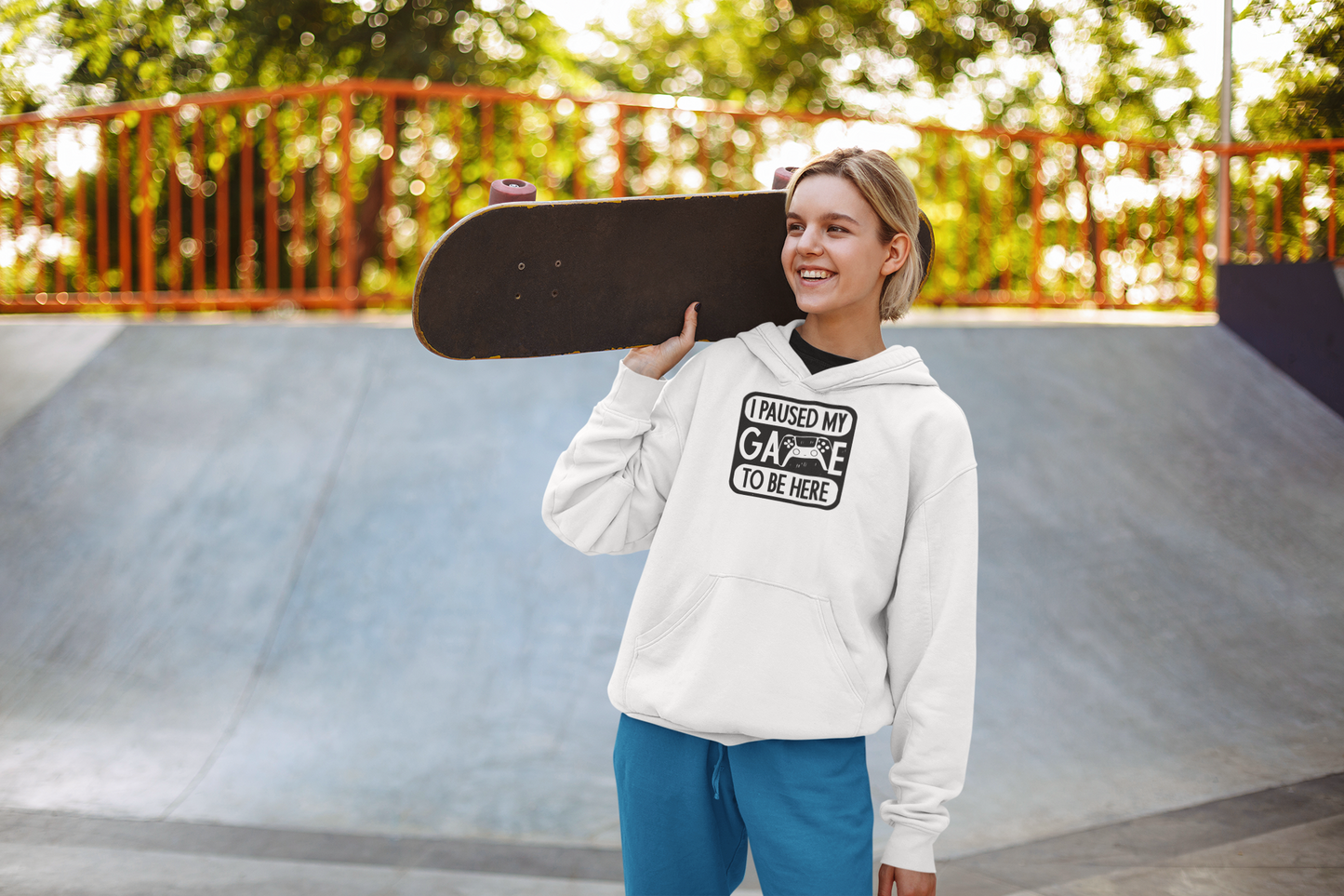 I PAUSED MY GAME TO BE HERE Kinder-Hoodie 4Y-14Y Jungs & Mädchen